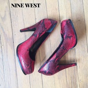 🚫SOLD 🚫 Nine West Pixie Girl Red Snakeskin Pumps